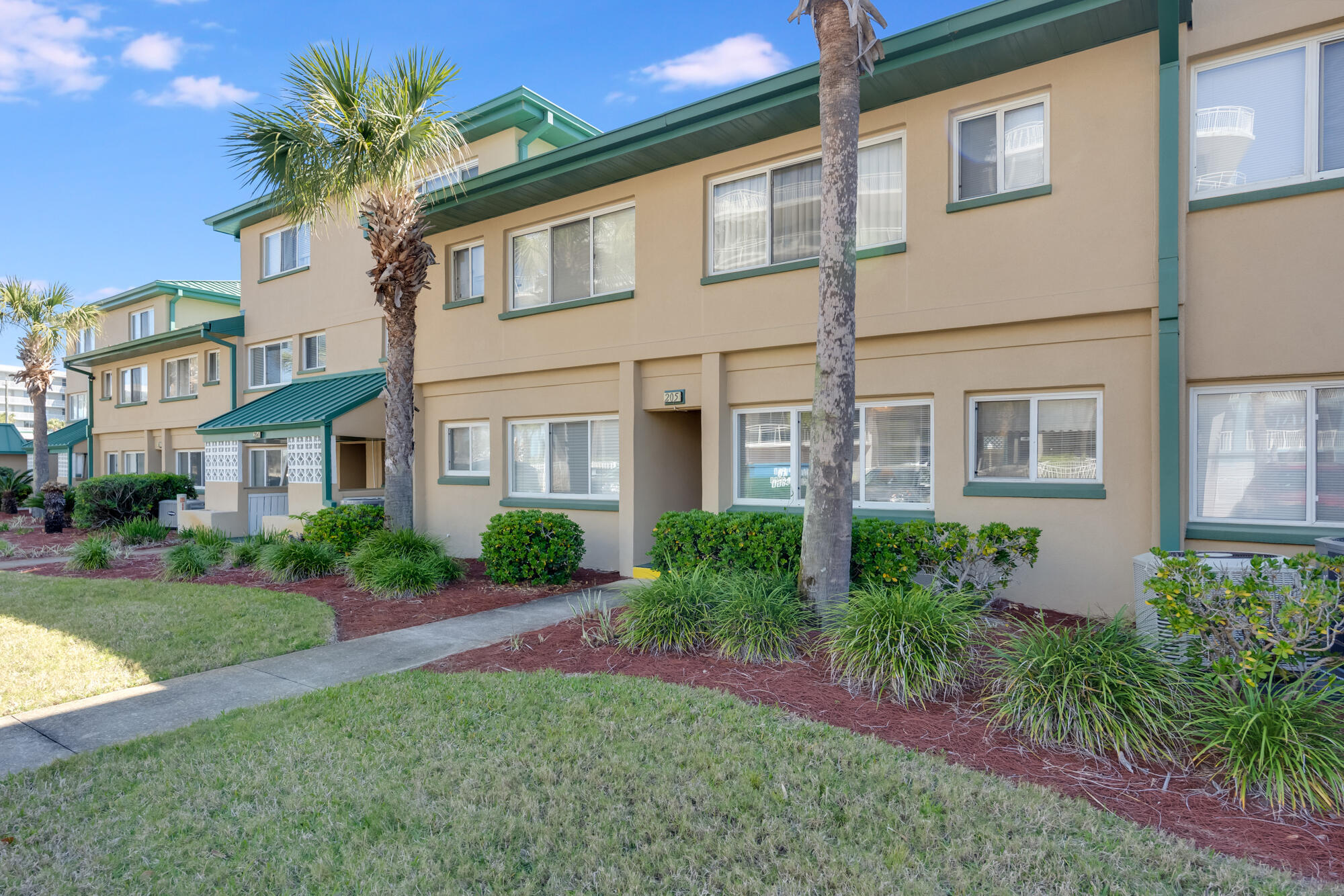 Property Photo: 1530 SE Miracle Strip Parkway Unit 205B FL 32548