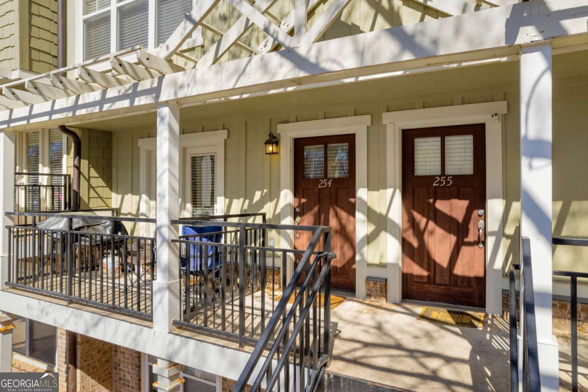 Property Photo: 490 Barnett Shoals Road 254 GA 30605