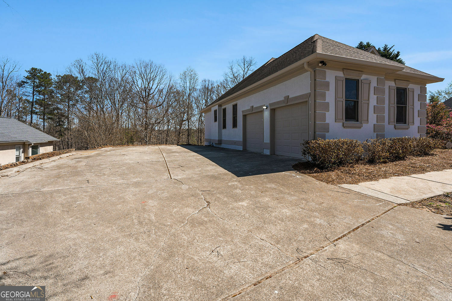 Property Photo:  7025 Bavarian Wood Place  GA 30518 