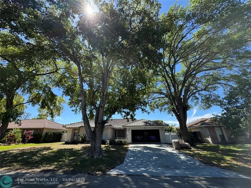 Property Photo: 7014 NW 38th Mnr FL 33065