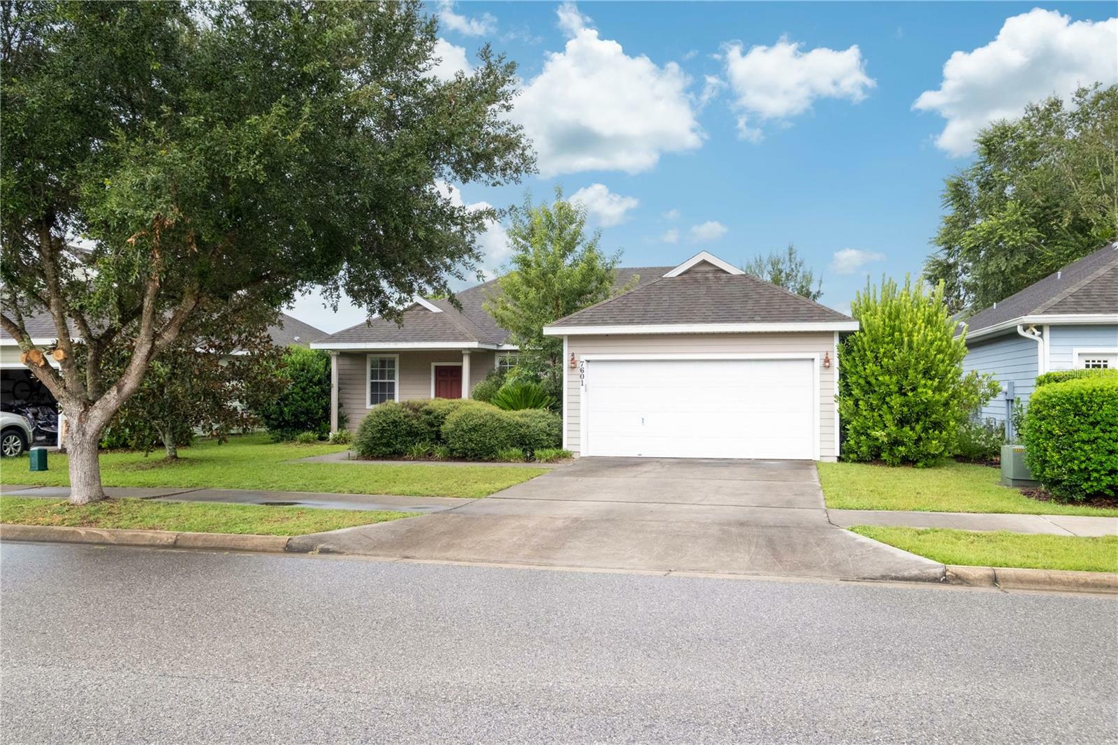 Property Photo: 7601 SW 87th Terrace FL 32608