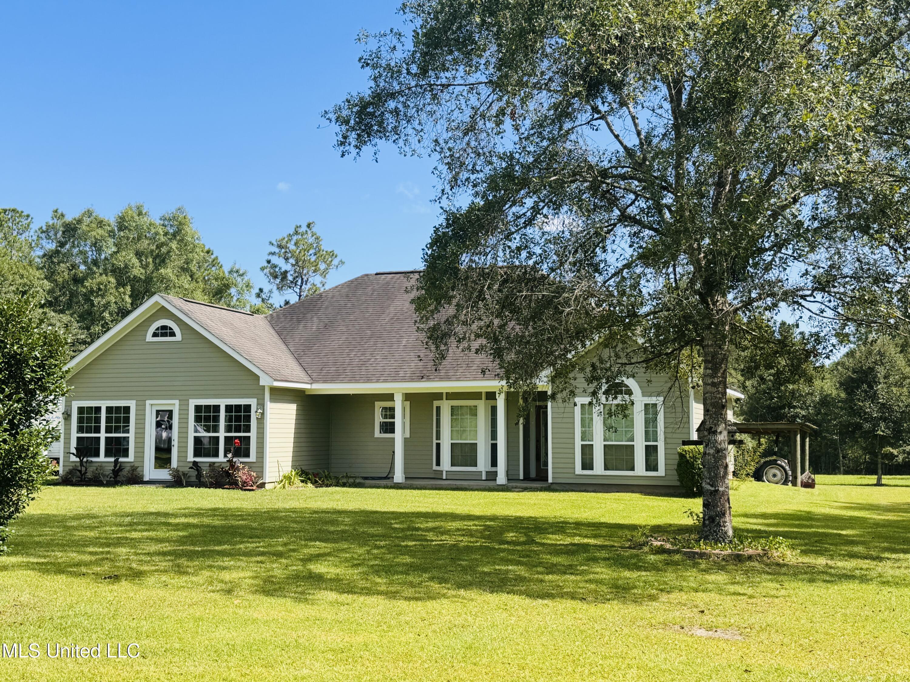 Property Photo: 2855 Firetower Road MS 39556