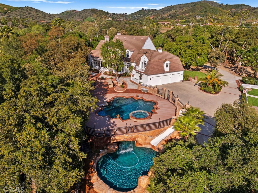 45325 Via Vaquero  Temecula CA 92590 photo