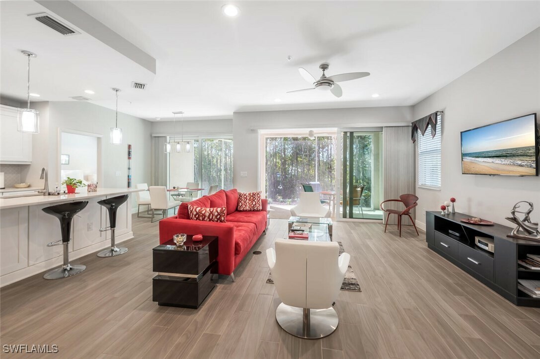 Property Photo: 6953 Avalon Circle 1804 FL 34112