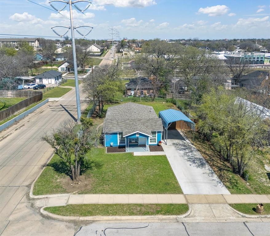 Property Photo: 5536 Goodman Avenue TX 76107