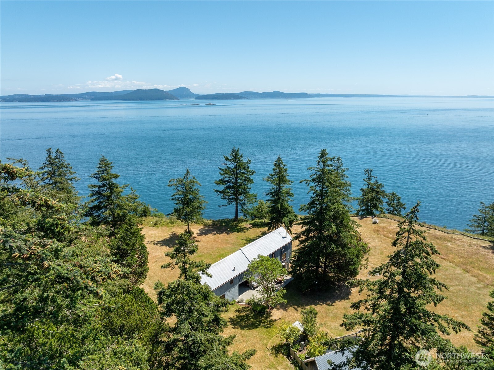 Property Photo: 146 East Meadow Lane WA 98221