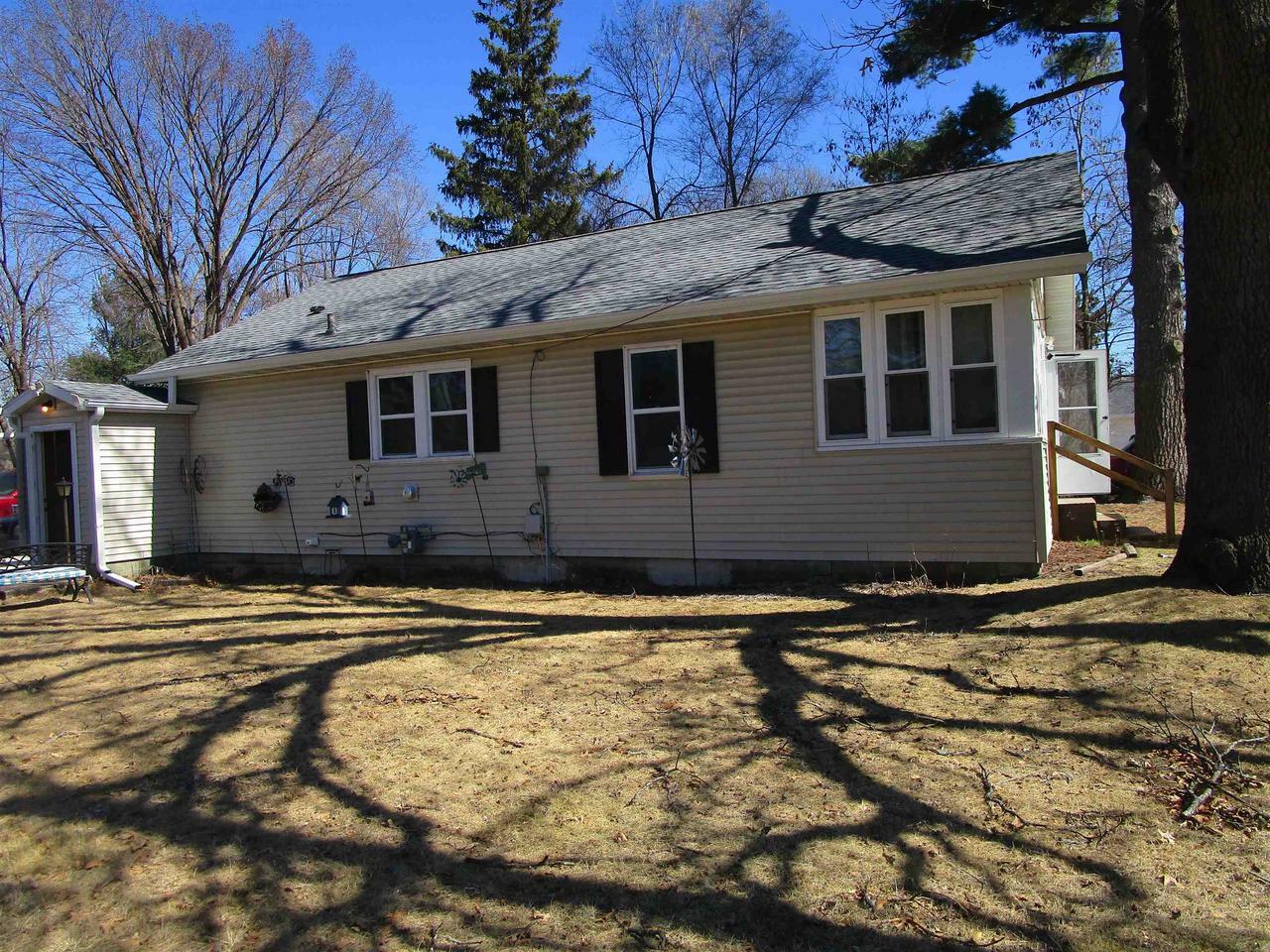 Property Photo: 454 Center Street WI 53910