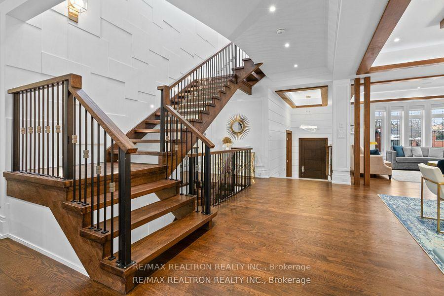 Property Photo: 185 Maxome Avenue ON M2M 3L1