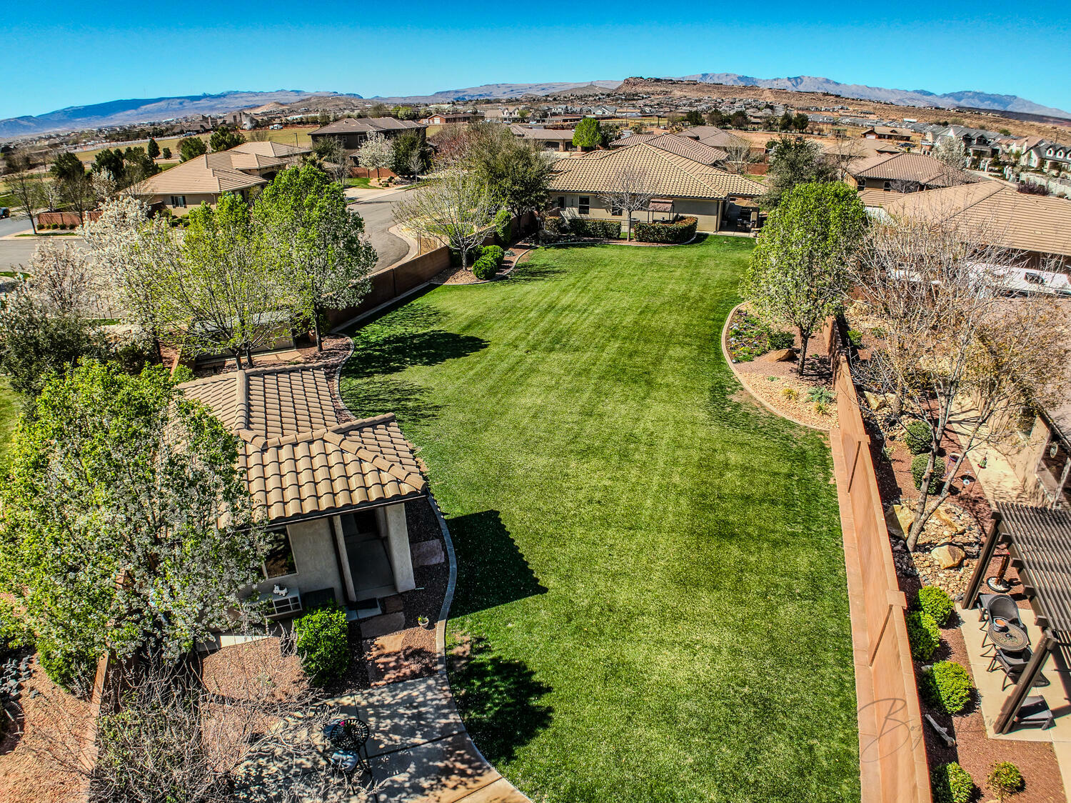 Property Photo: 42 W Prosperity Way UT 84780