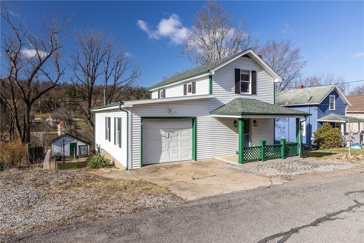 Property Photo:  62 Allegheny Ave  PA 16059 