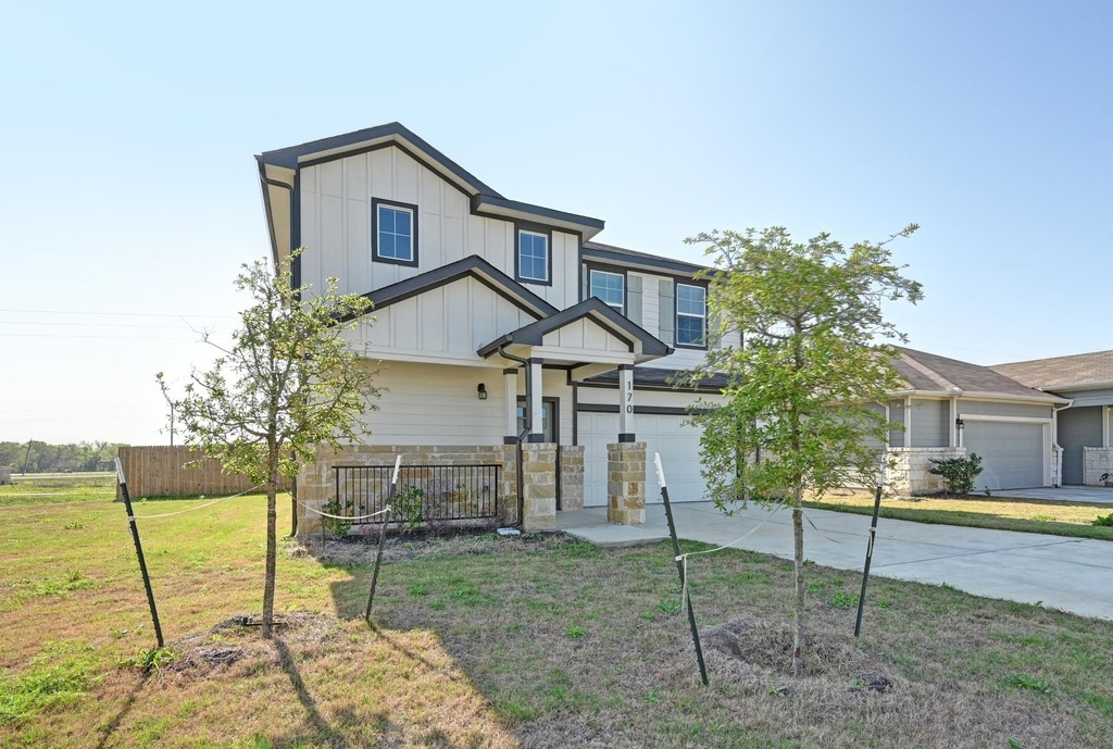 Property Photo: 170 Inks Lane TX 78640