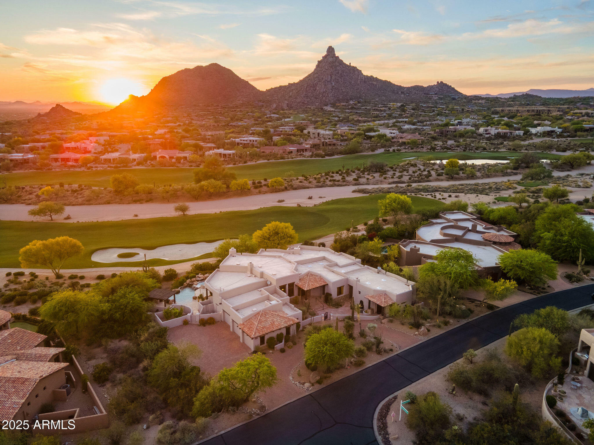 10596 E Yearling Drive  Scottsdale AZ 85255 photo