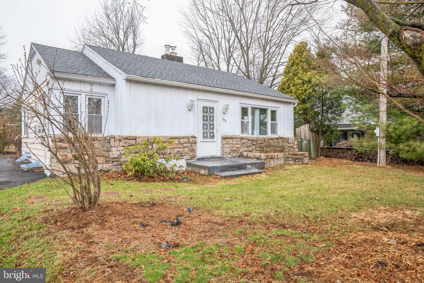 Property Photo: 896 Kressler Road PA 18103