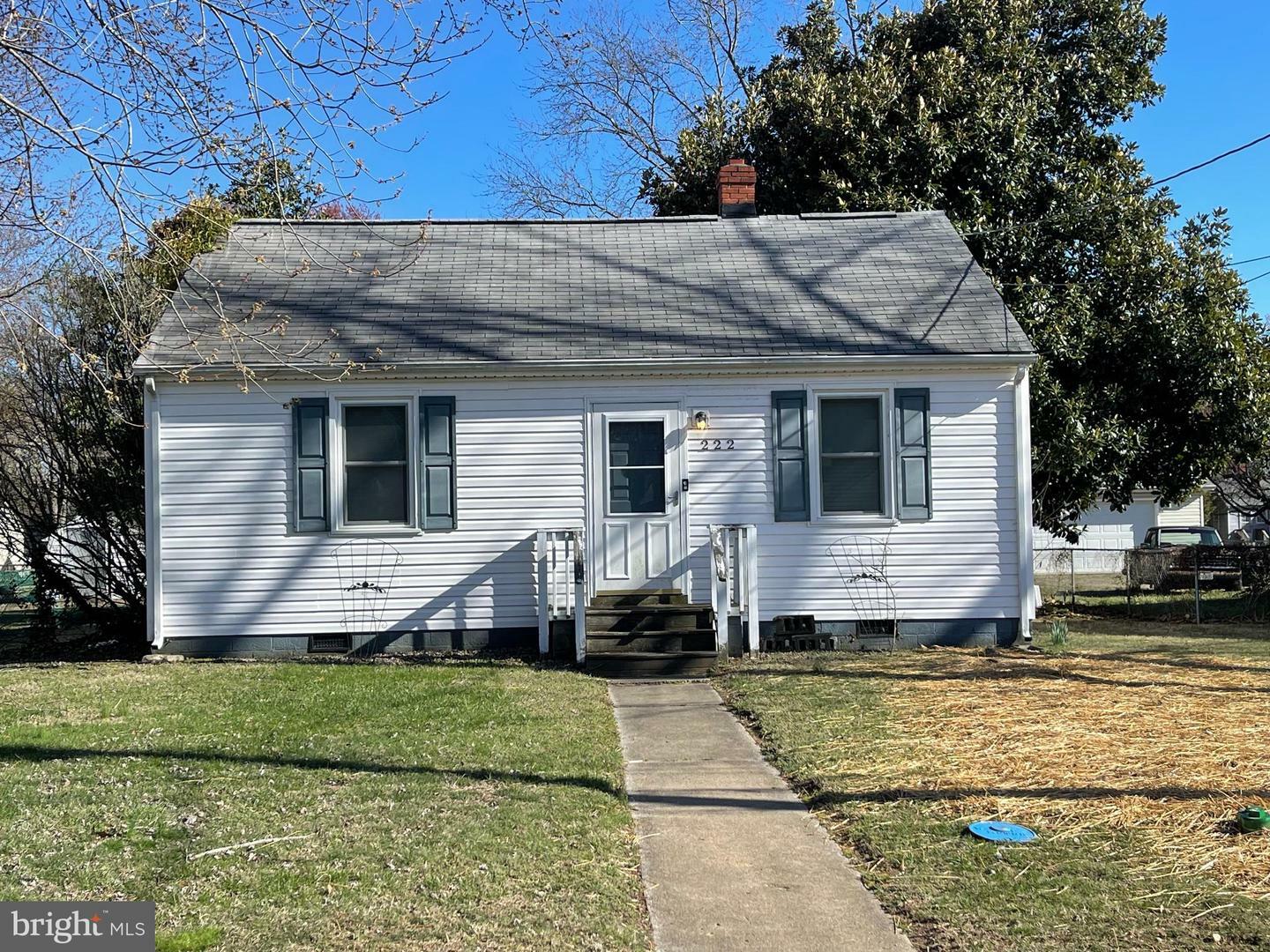 222 Mimosa Avenue  Colonial Beach VA 22443 photo