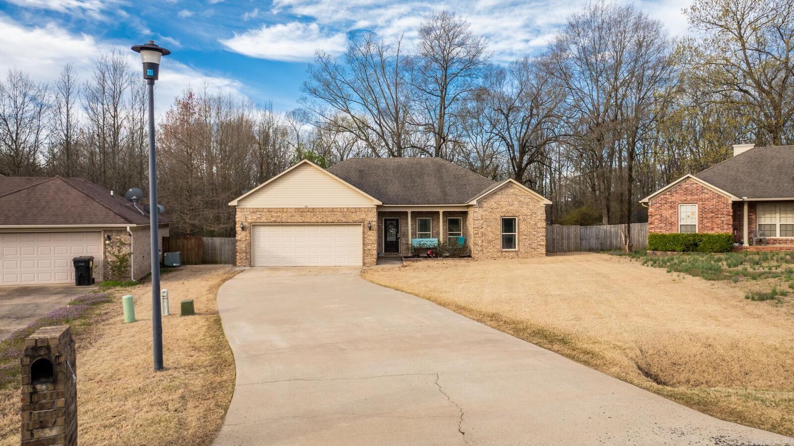 Property Photo:  40 Eaglebrook Drive  AR 72032 