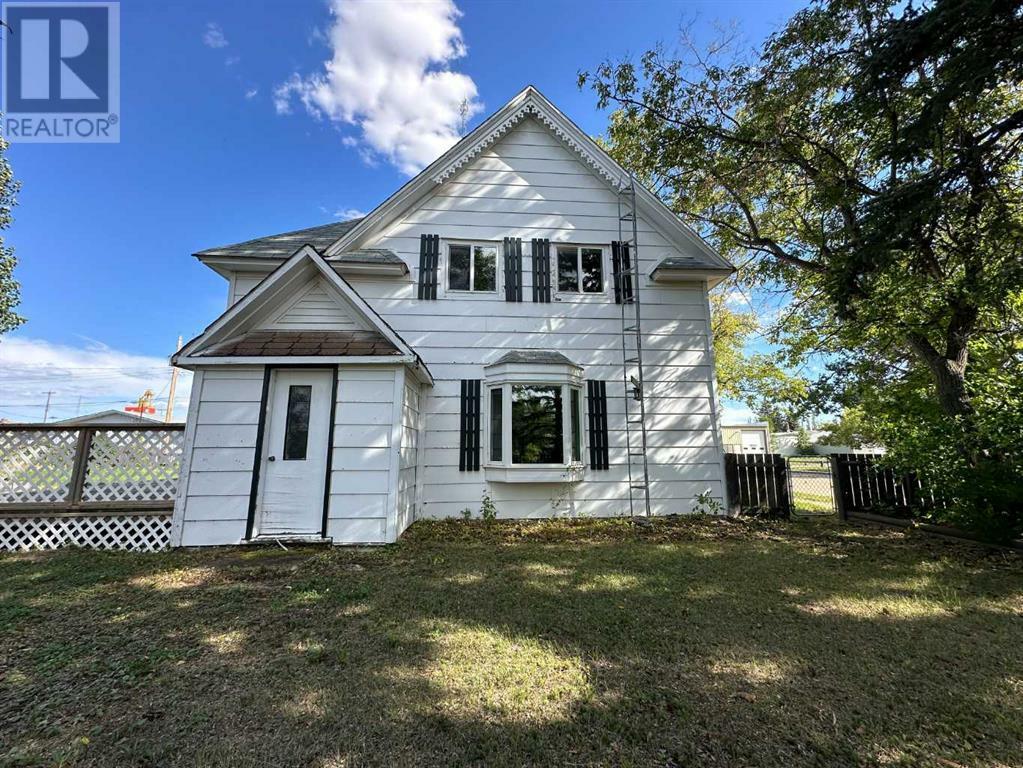 Property Photo: 5003 51 Street AB T0B 2V0