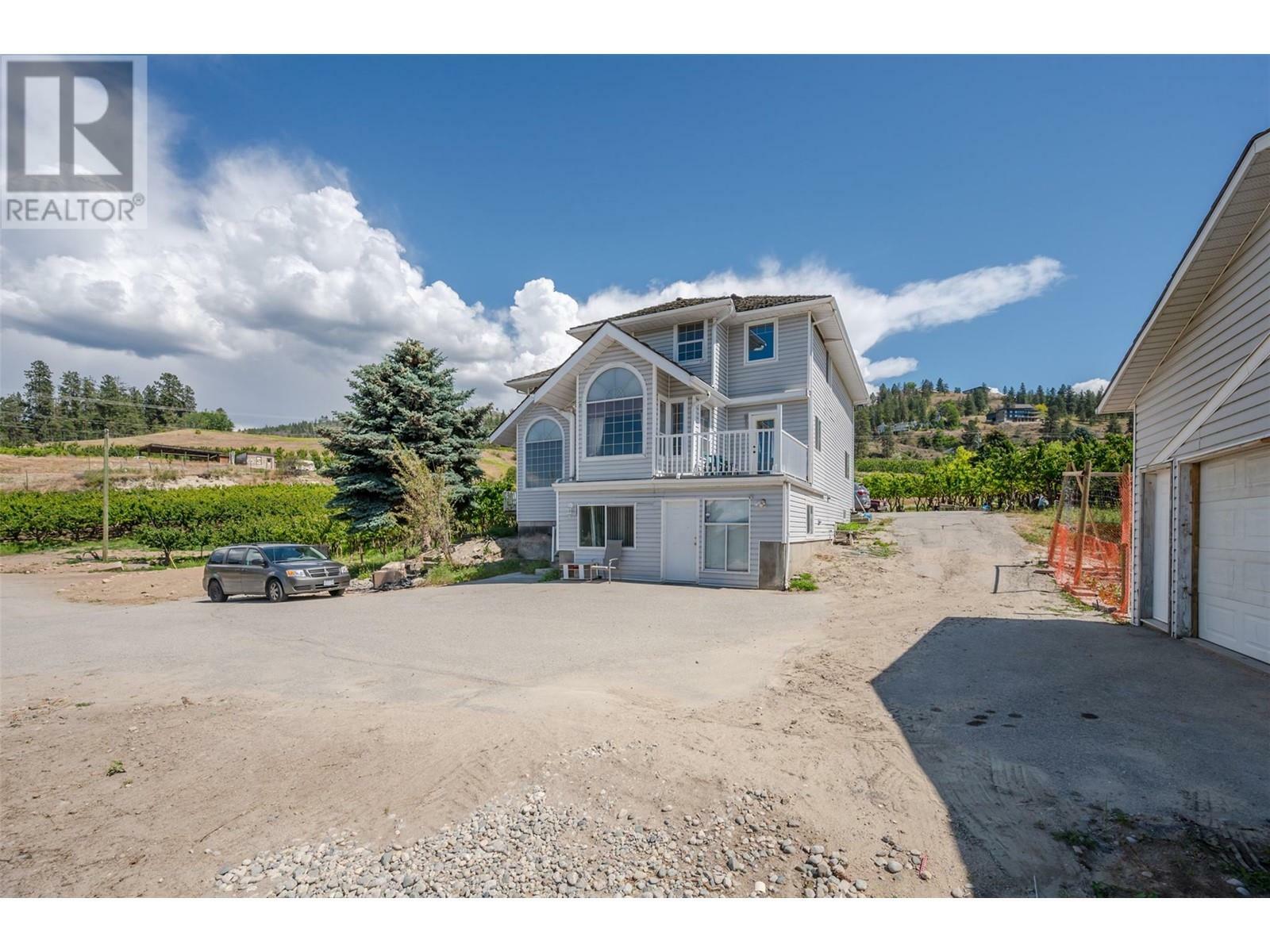 Property Photo:  2885 Valleyview Road  BC V2A 8W9 