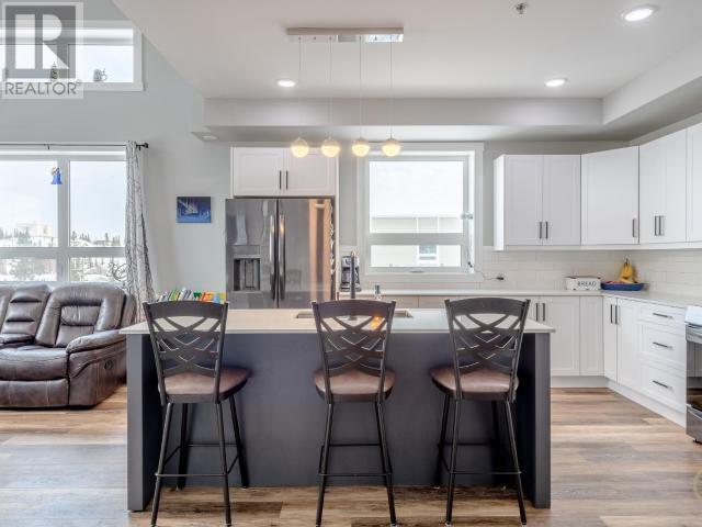 Property Photo:  301-4841 School Draw Avenue  NT  