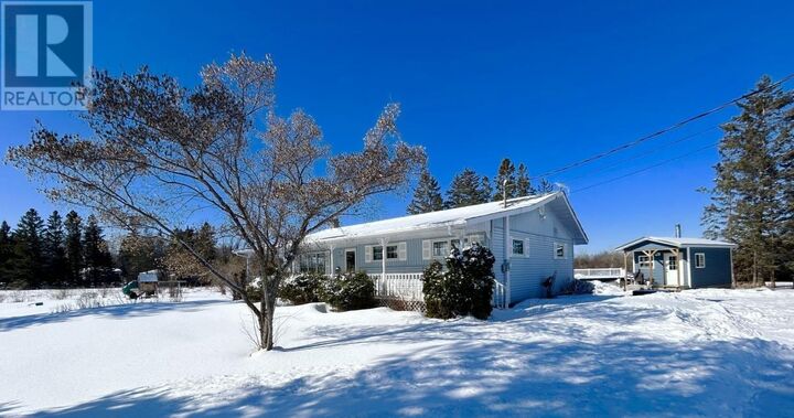 203 Hwy 611N  Fort Frances ON P9A 3M2 photo