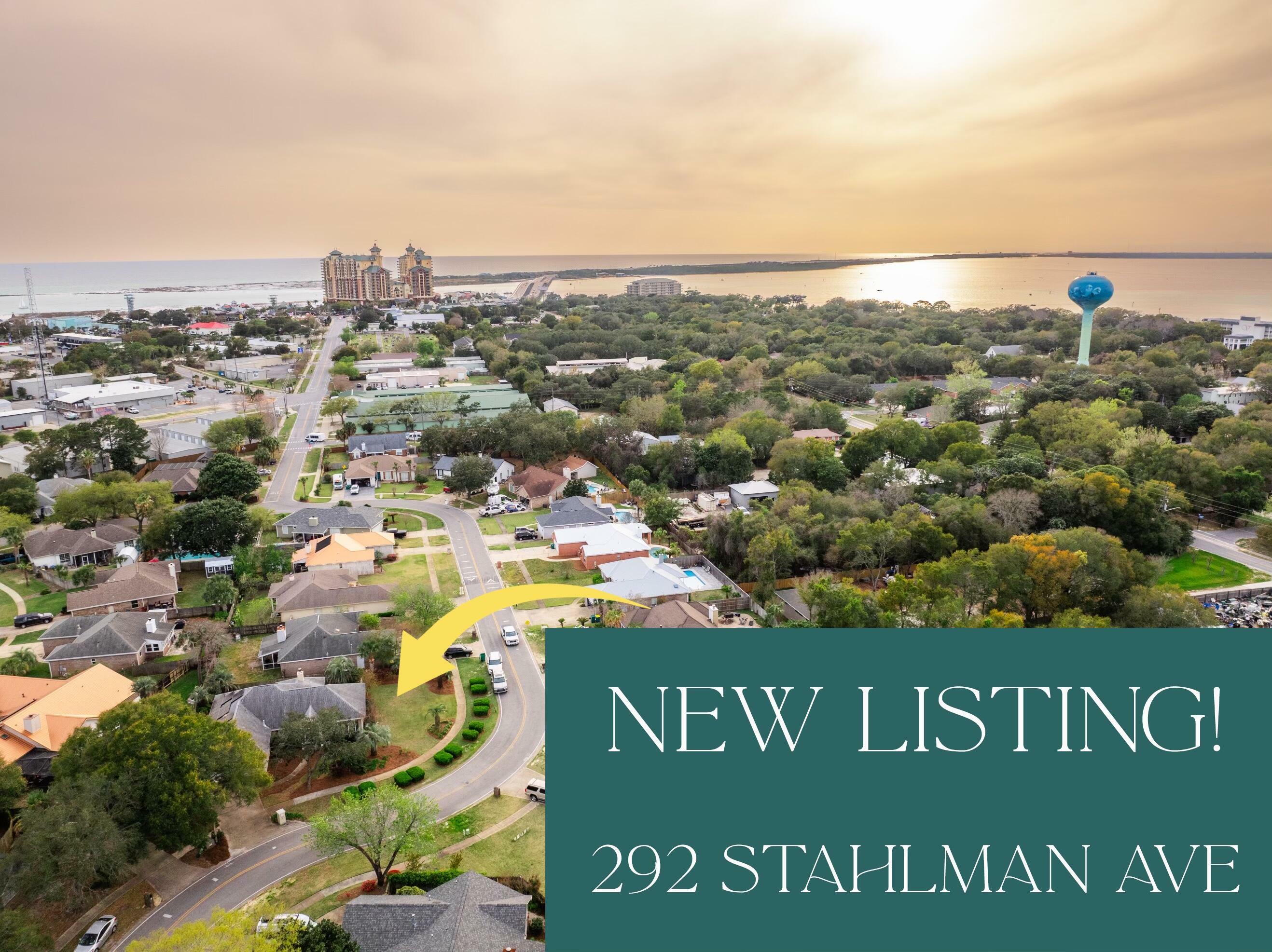 Property Photo: 292 Stahlman Avenue FL 32541