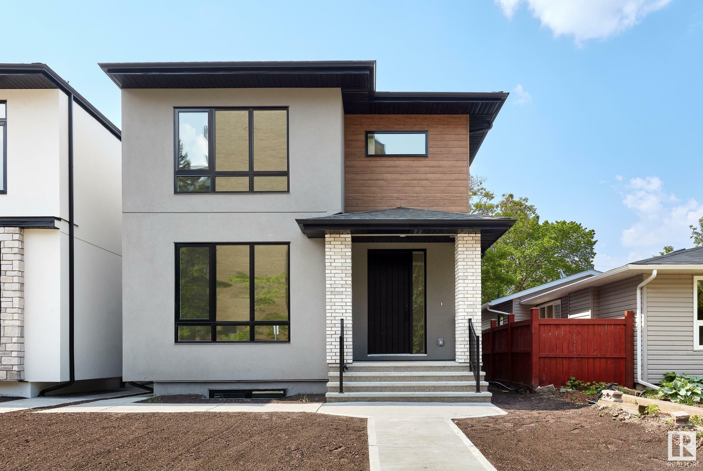 8454 117 Street NW  Edmonton AB T6G 1R4 photo