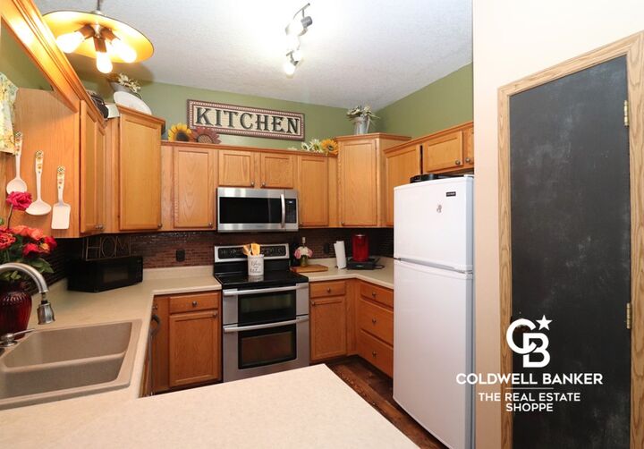 Property Photo:  204 Sydnee Lane  KS 67851 
