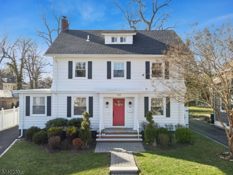 737 Haxtun Ave  City of Orange Twp. NJ 07050 photo