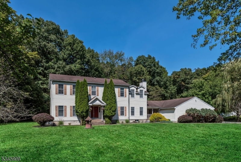 Property Photo:  11 Tanglewood Drive  NJ 07848 