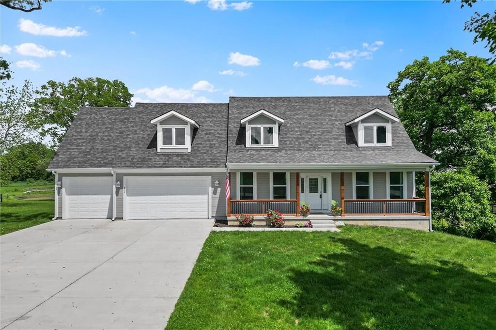Property Photo: 200 NW 180th Street MO 64089