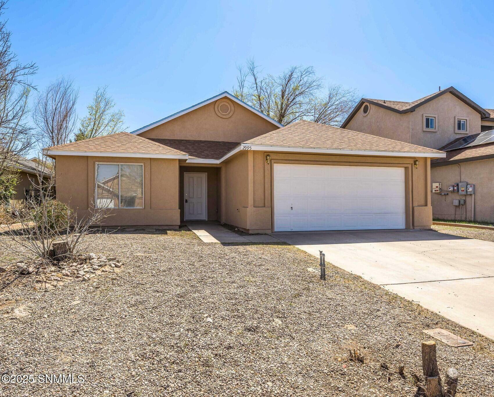 Property Photo: 2995 Fountain Avenue NM 88007