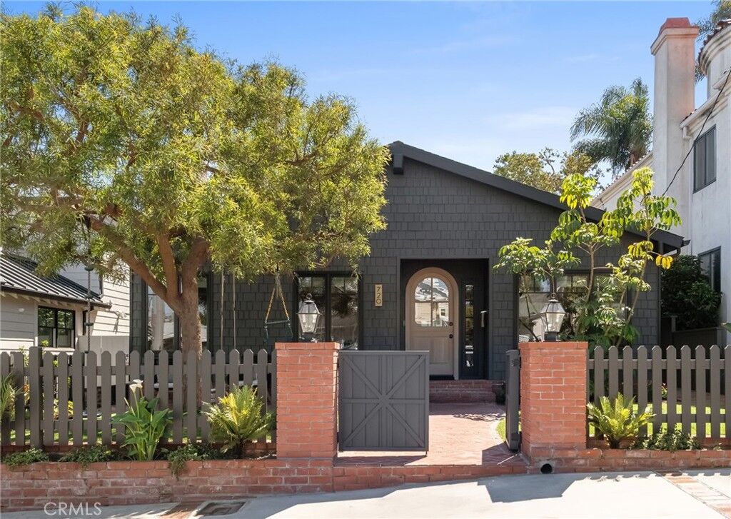 Property Photo: 720 36th Street CA 90266