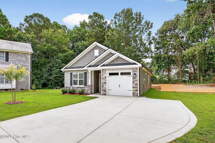 Property Photo: 6100 Garden Court NC 28311