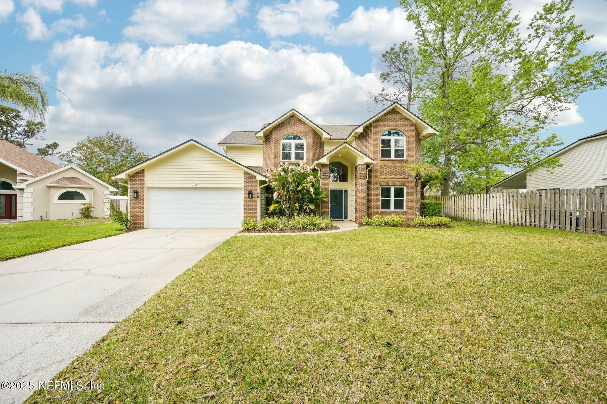 Property Photo: 2146 Walkabout Court FL 32224