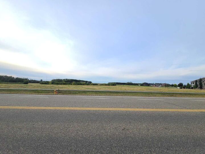 Property Photo: 4901 59 Street AB T0H 1W0