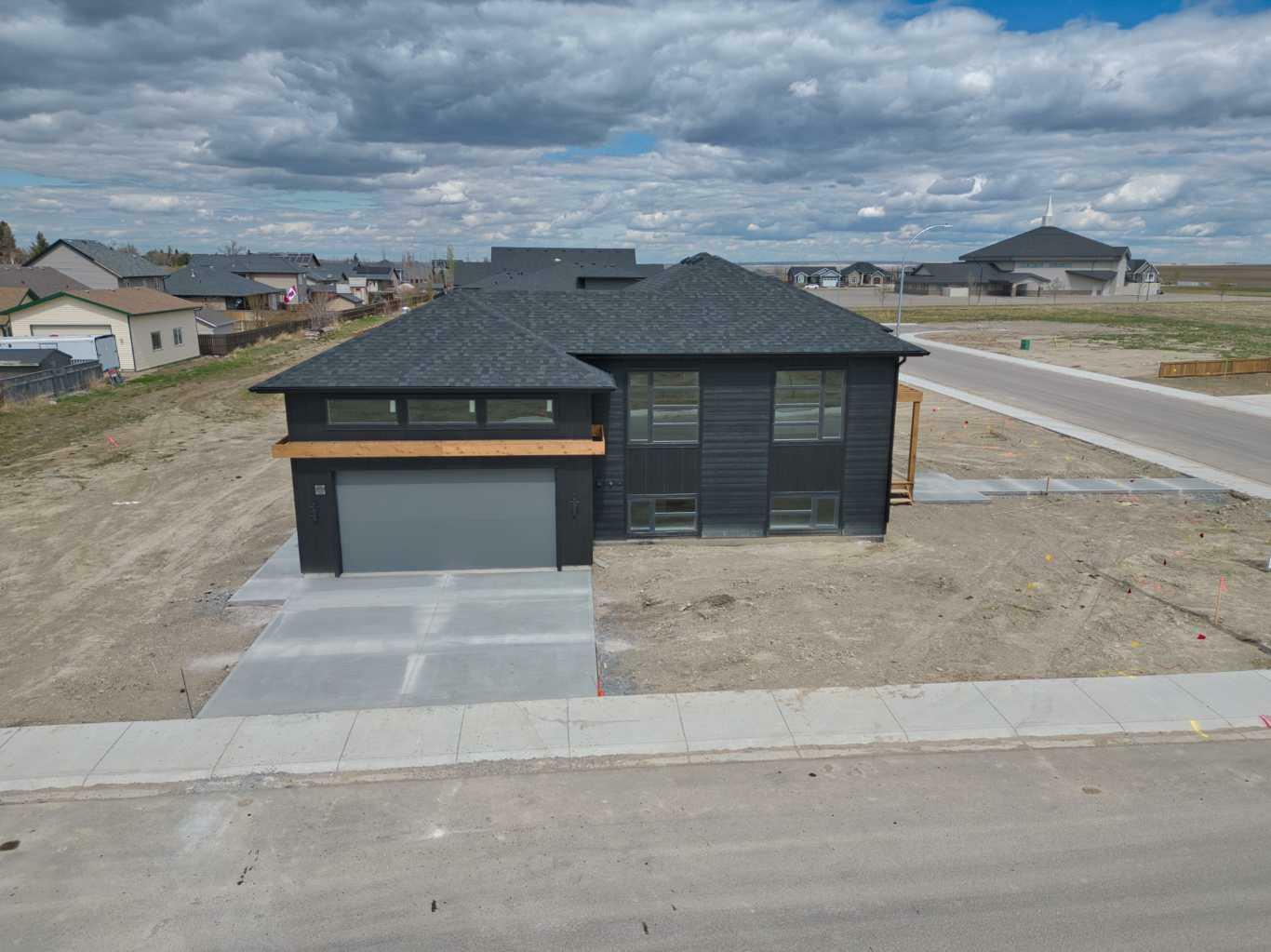 Photo de la propriété: 302 5 Avenue AB T0L 1S0