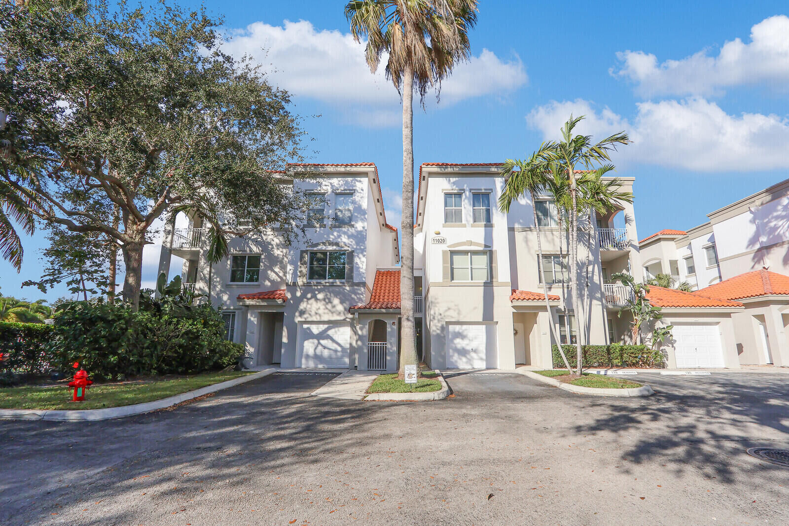 Property Photo:  11035 Legacy Boulevard 204  FL 33410 