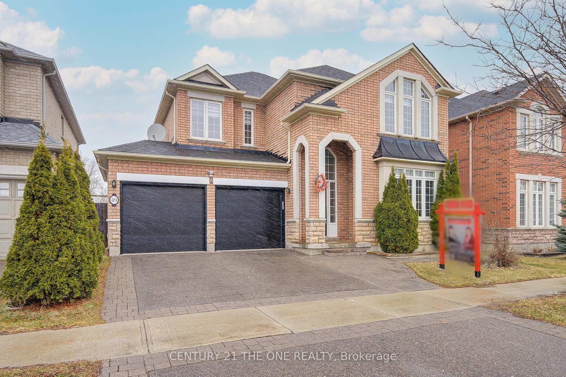 Property Photo: 49 Brass Drive ON L4E 4T4