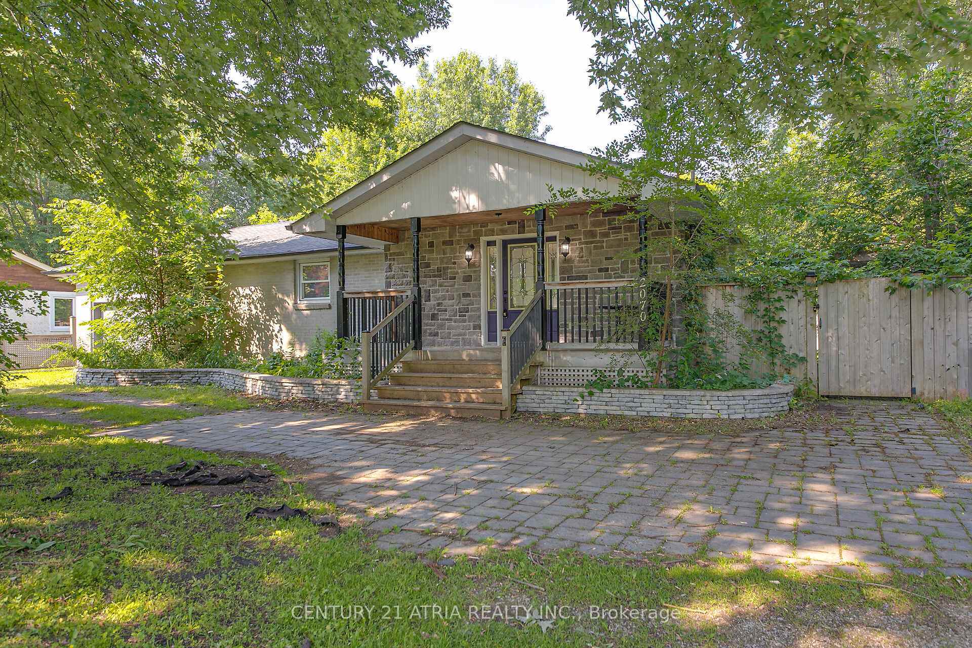 Property Photo: 2070 St. Paul Road ON L9S 1V2
