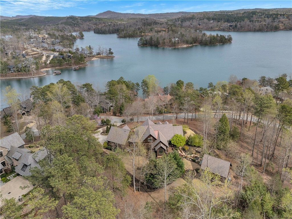 Property Photo: 511 Palmer Way SC 29685