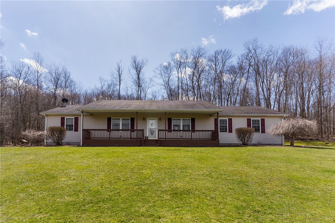 Property Photo: 152 Ketchum Rd PA 16145
