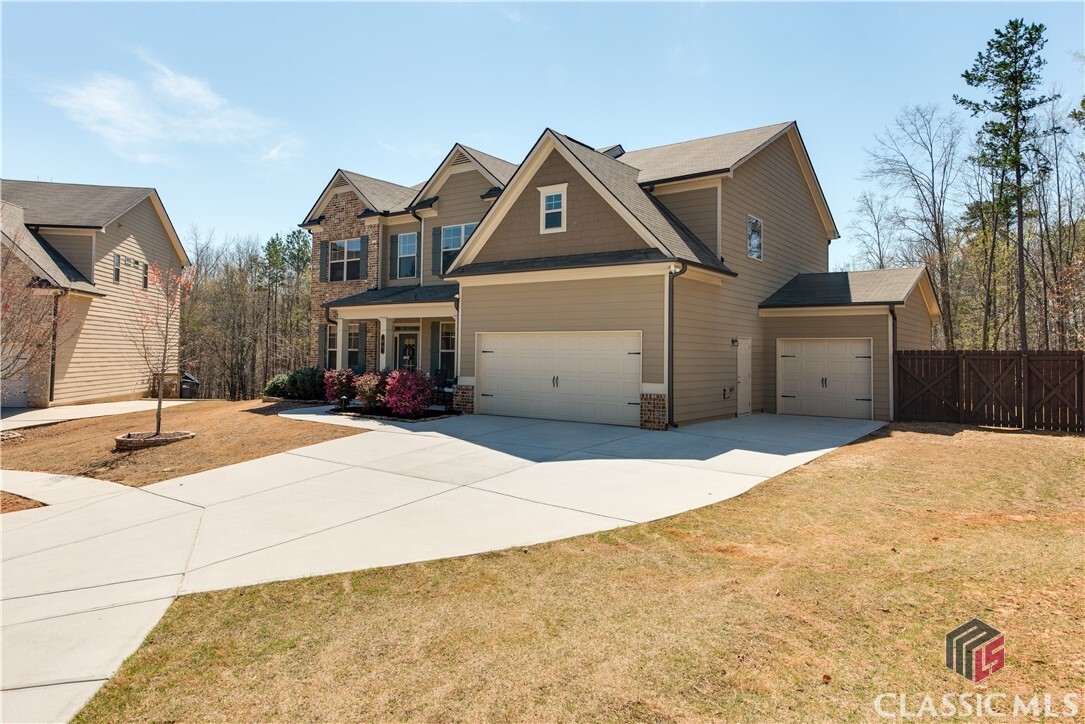 Property Photo:  80 Heron Court  GA 30549 