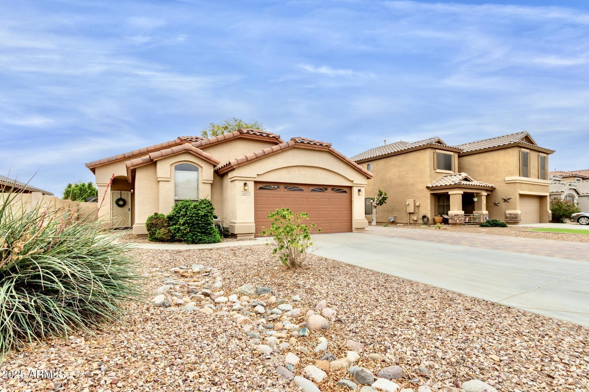 Property Photo: 10217 W Jessie Lane AZ 85383