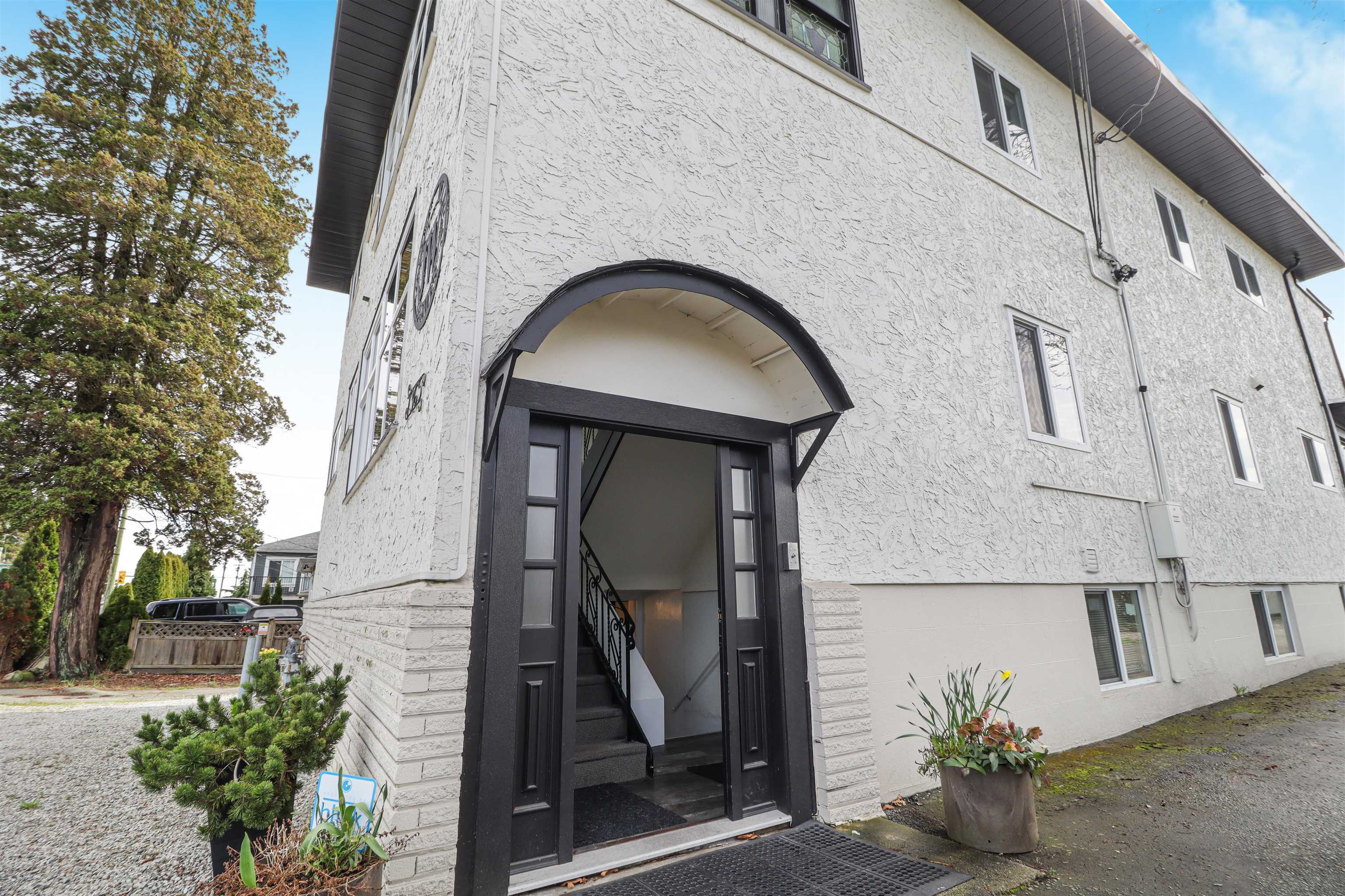 Property Photo: 7365 Canada Way BC V3N 3J4