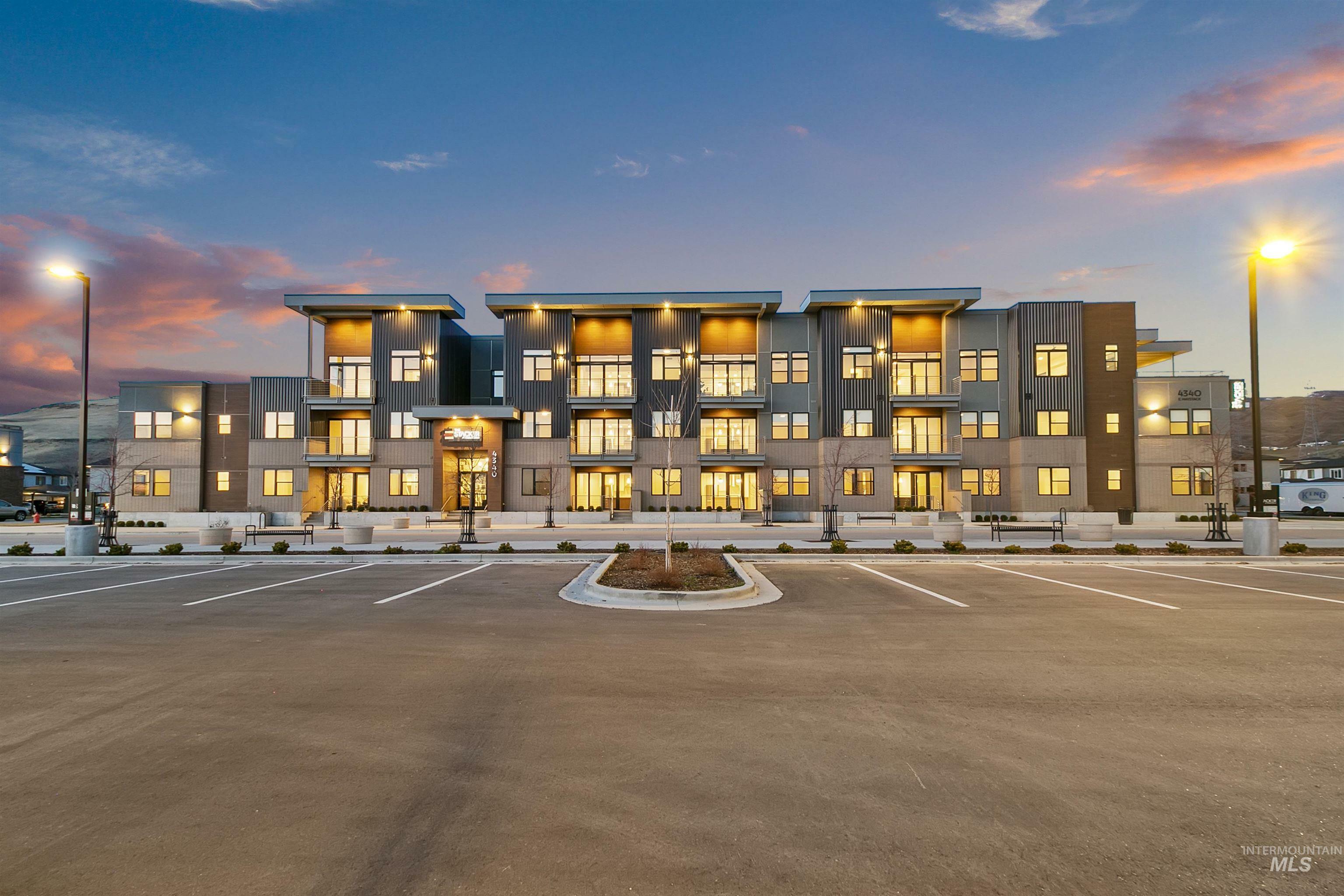 Property Photo: 4340 E Haystack St 108 ID 83716