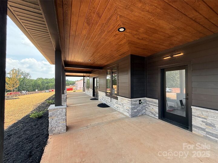 Property Photo: 108 Winners Circle 5 NC 28117