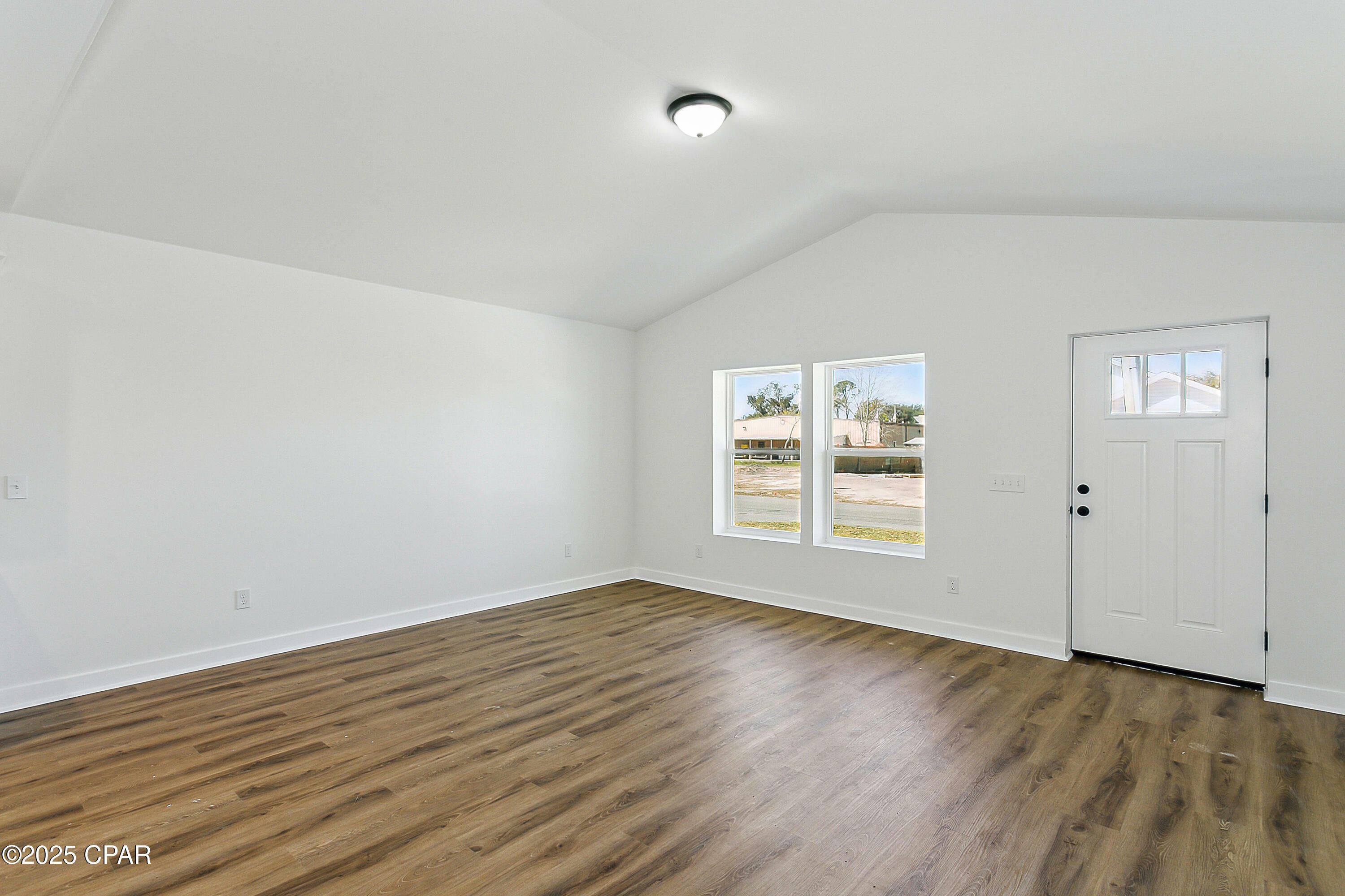 Property Photo: 721 Arrow Street FL 32404