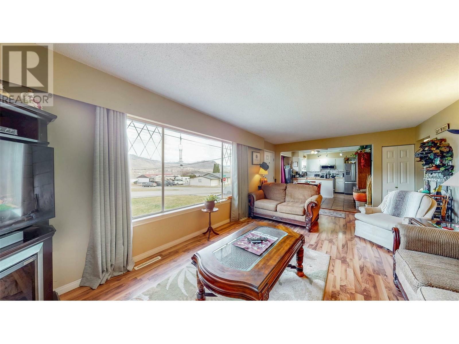 Property Photo: 1202 91st Street BC V0H 1V1