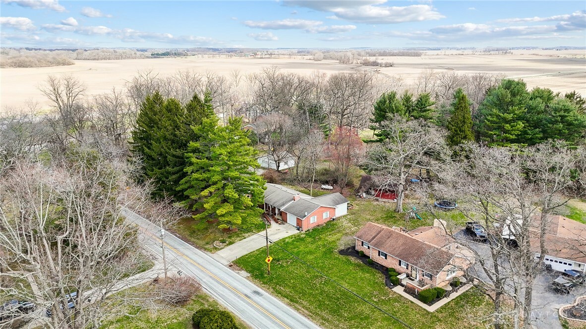 Property Photo: 2590 Craig Road OH 45502