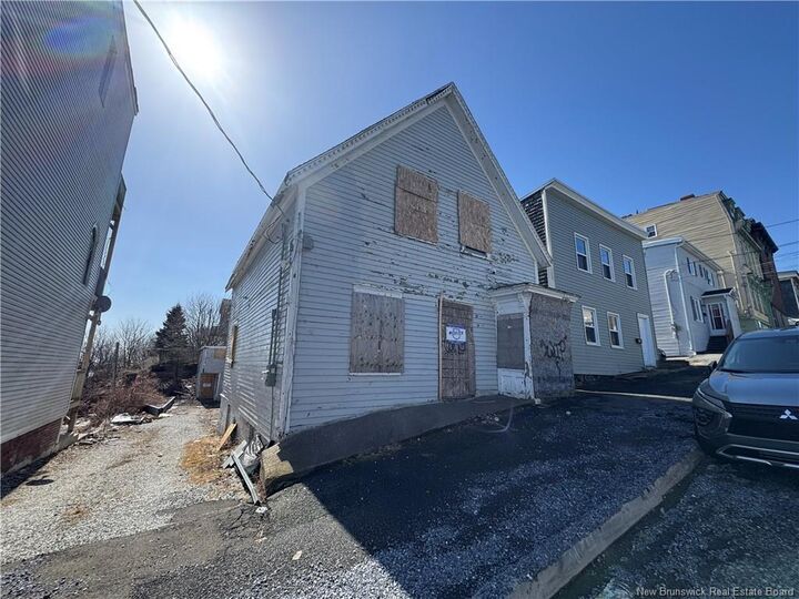 Property Photo:  140 Elliott Row  NB E2L 1C9 