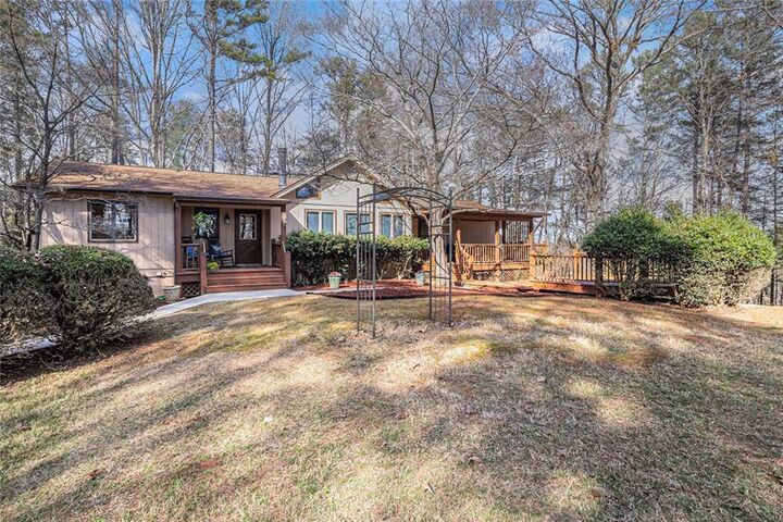 Property Photo:  925 Horseshoe Bend Road  GA 30533 